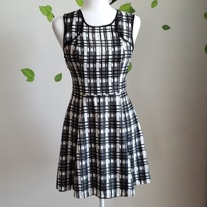 NWT BCBGeneration Dress Size 6